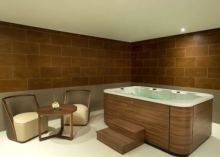 Wyndham Garden Ajman Corniche