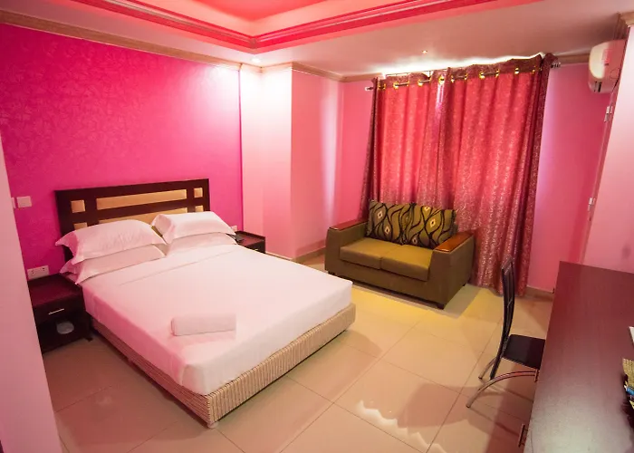 Euro Hotel And Apartments