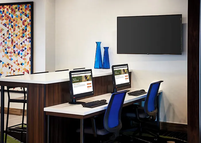 Holiday Inn Express & Suites - Brantford By Ihg