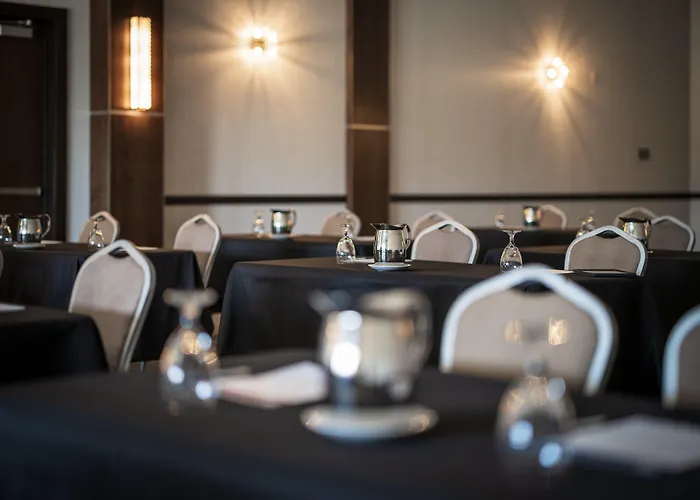 Holiday Inn Express & Suites Sioux City North - Event Center By Ihg