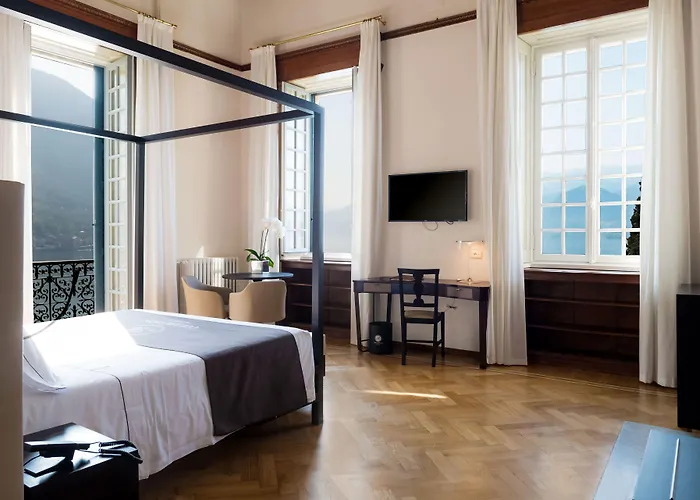 Hotel Villa Cipressi, By R Collection Hotels