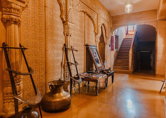 Hotel Lal Garh Fort And Palace