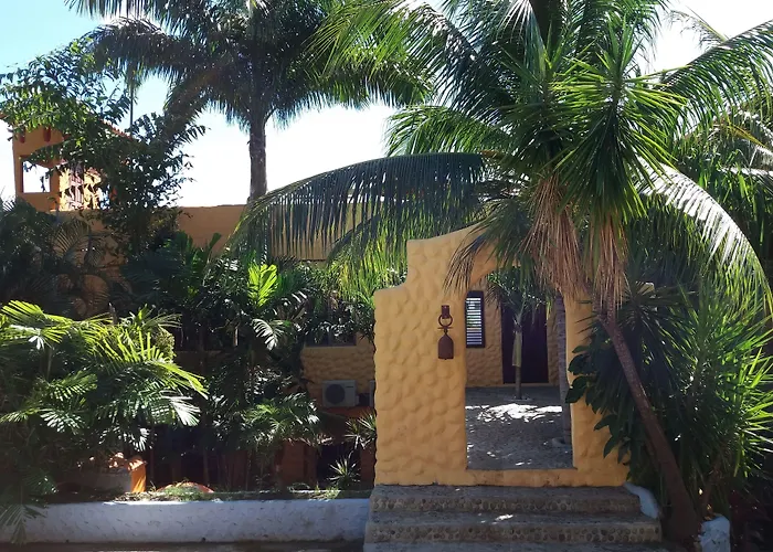 Reef View Pavilions - Villas & Condos