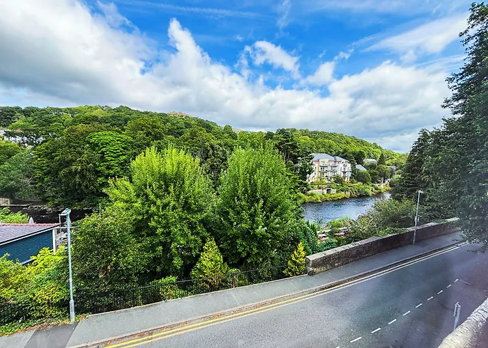 The Hand Hotel Llangollen By Compass Hospitality