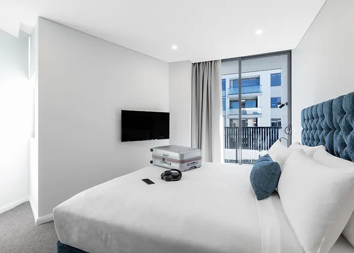 Meriton Suites Sydney Airport