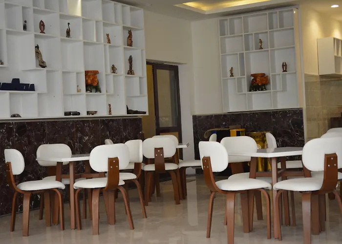 Aswan Plaza Hotel