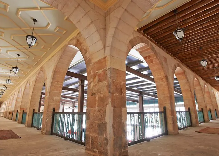 Sirehan Hotel