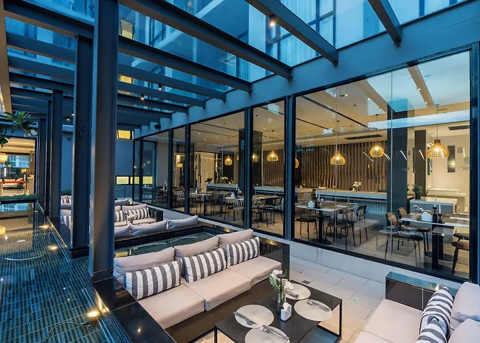 Arden Hotel And Residence By At Mind