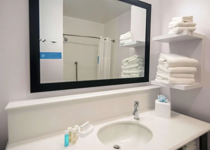 Hampton Inn And Suites At Wisconsin Dells Lake Delton