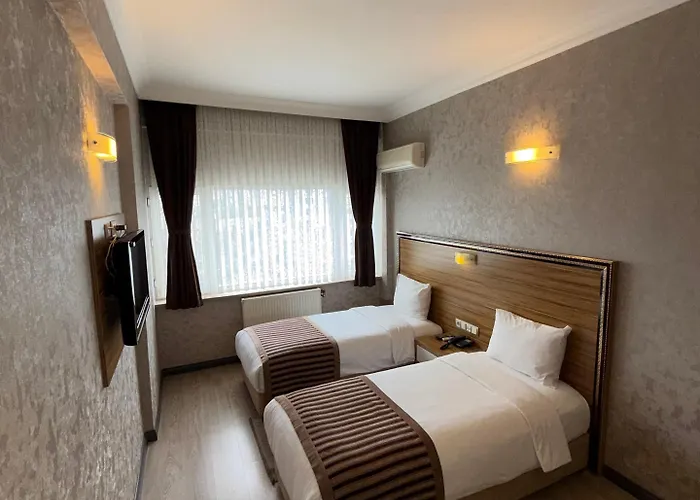 Buyuk Hotel