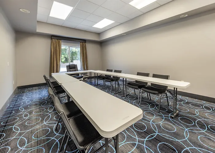 Best Western Plus Pauls Valley