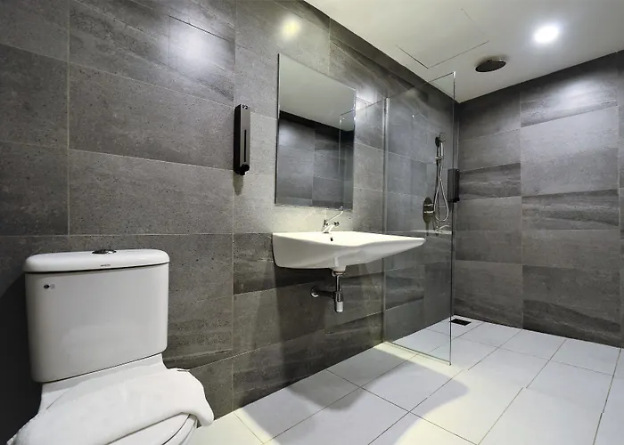 Artisan Eco Hotel