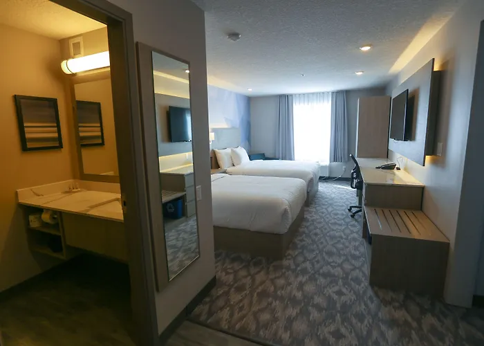 Days Inn By Wyndham Calgary North Balzac