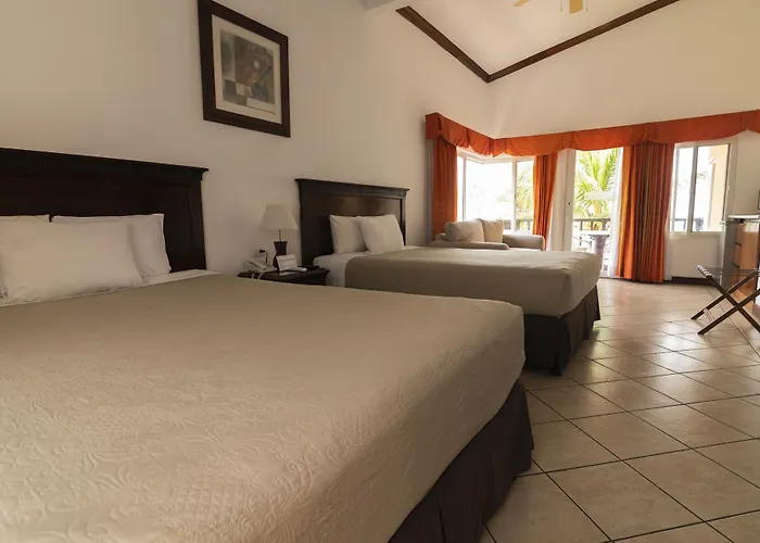 Hotel Cayman Suites