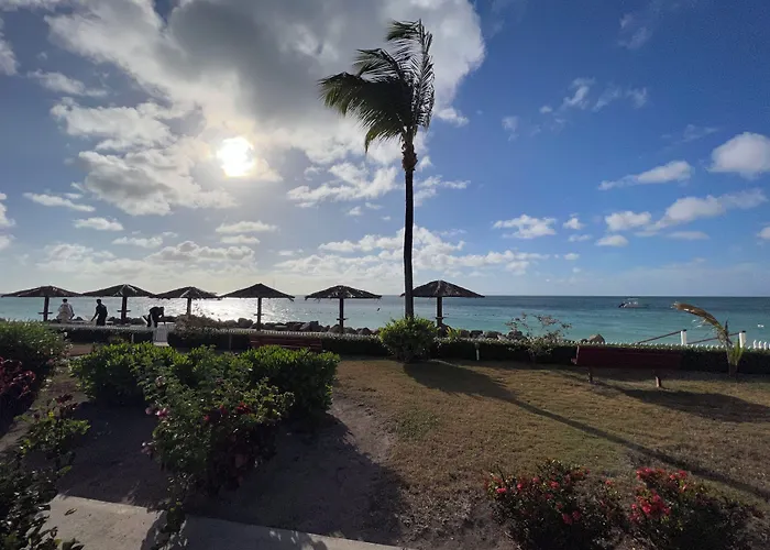 Dickenson Bay Oasis At Antigua Village