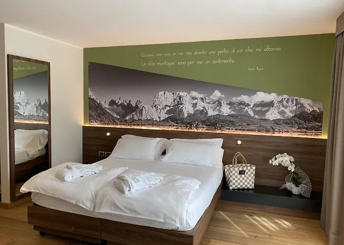 Dolomeet Boutique Hotel