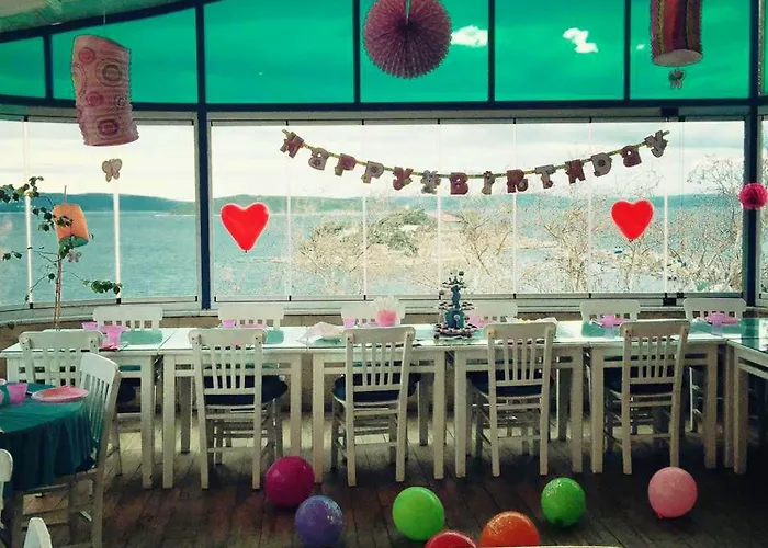 Mavi Inci Park Otel