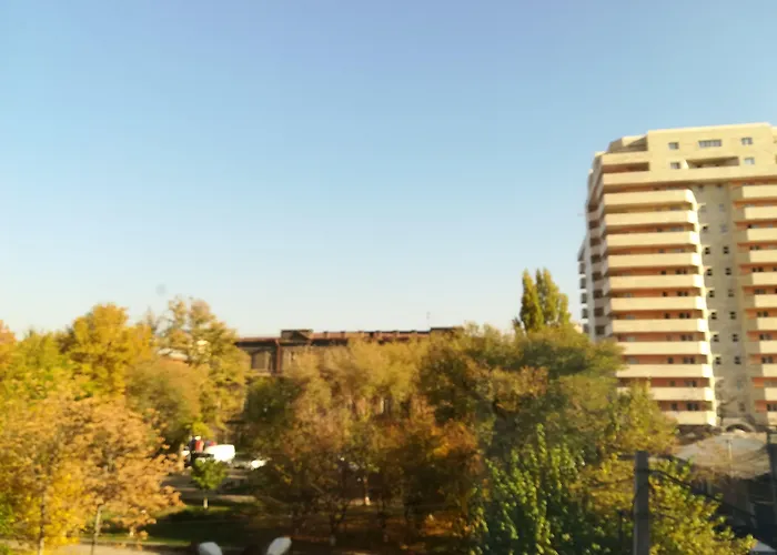 Boulevard Hotel