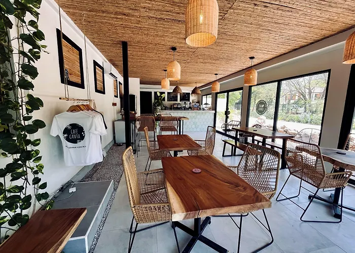 Hotel El Manglar Y Cantarana
