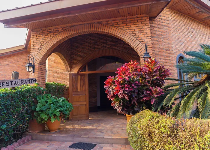 Hotel Chez Lando