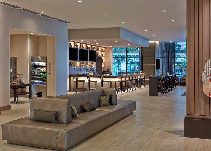 Ac Hotel By Marriott Seattle Bellevue/Downtown