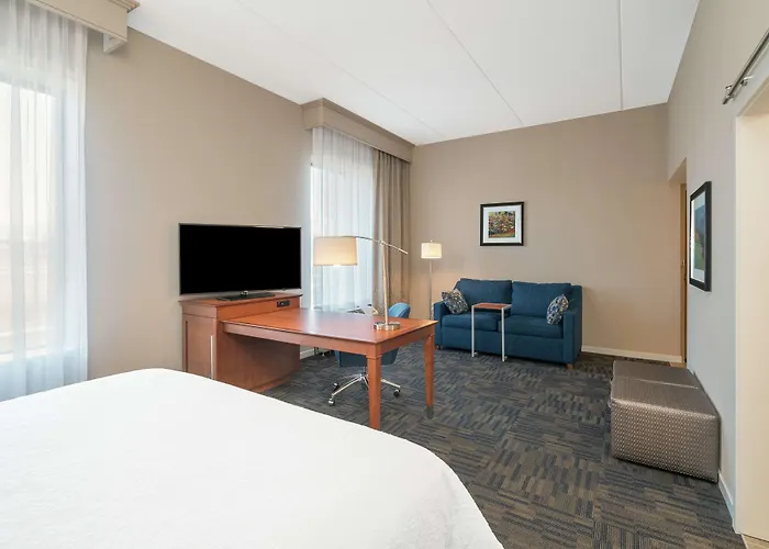 Hampton Inn & Suites Newburgh Stewart Airport, Ny