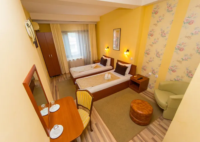 Hotel Pine