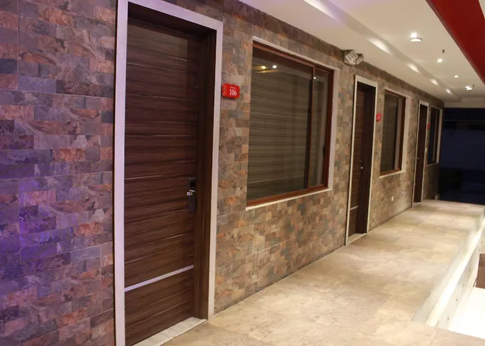 Hotel Santiago de Compostella Suites