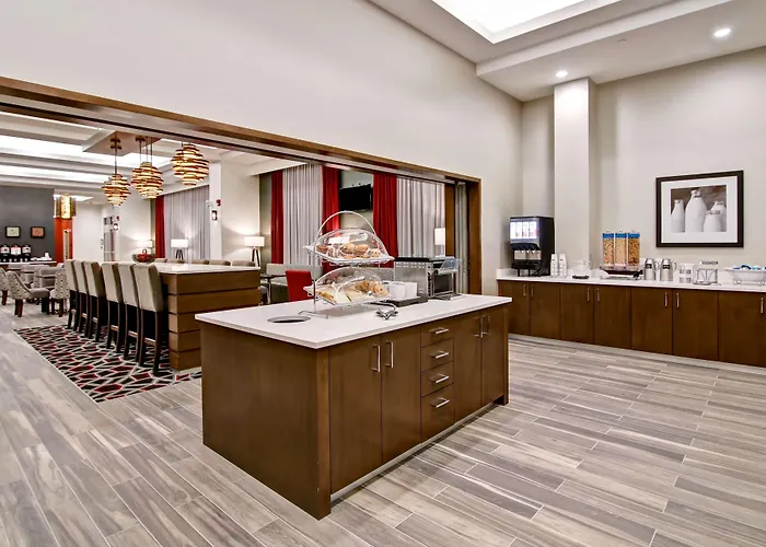 Hampton Inn & Suites By Hilton Grande Prairie