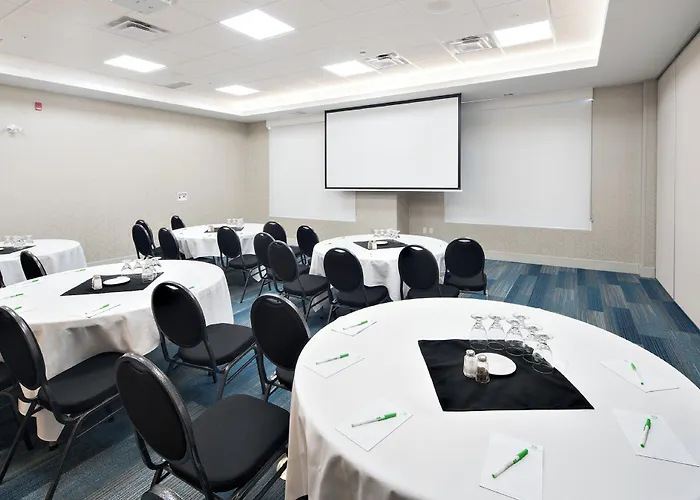 Holiday Inn Express - Red Deer North By Ihg