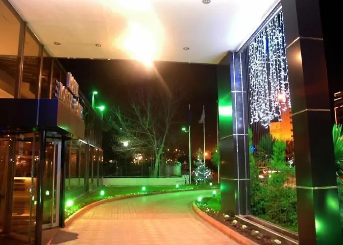 North Point Hotel