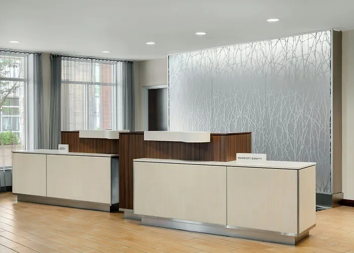Fairfield Inn & Suites By Marriott Cincinnati Uptown/University Area