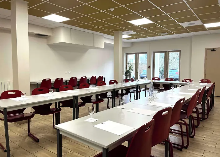 Best Western Blanche de Castille Dourdan