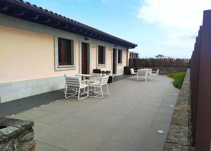 Hotel Villa Marrón