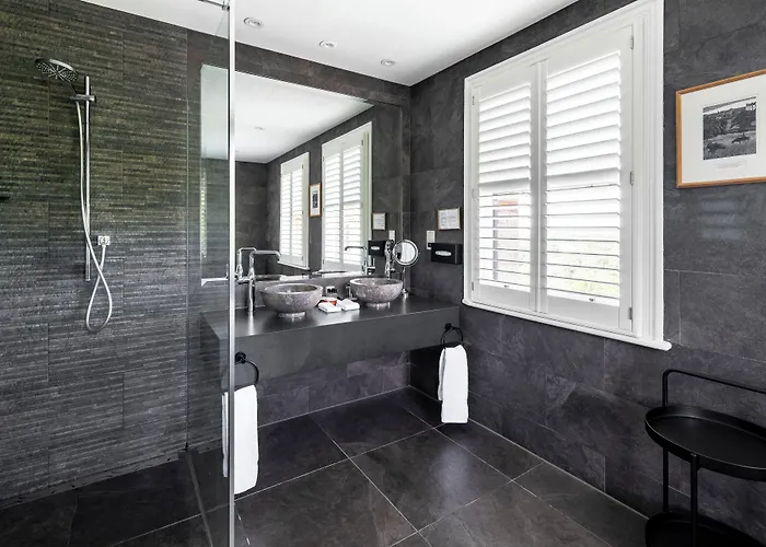 The Petersham