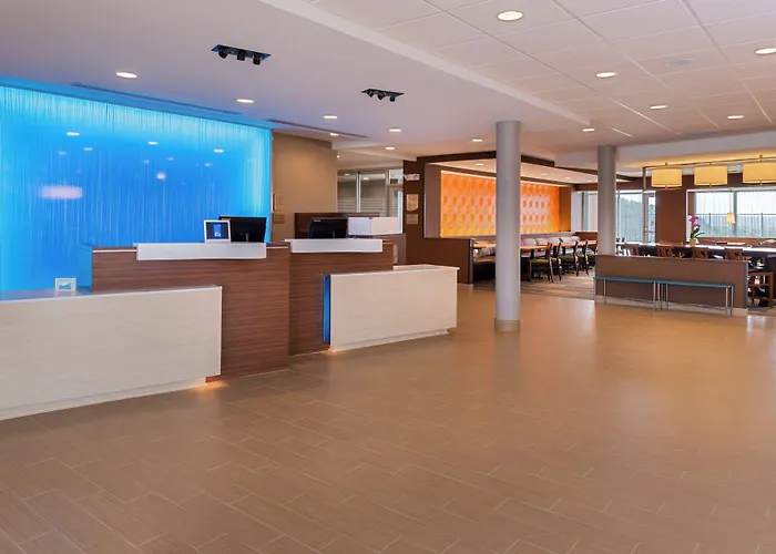 Fairfield Inn & Suites By Marriott Huntington