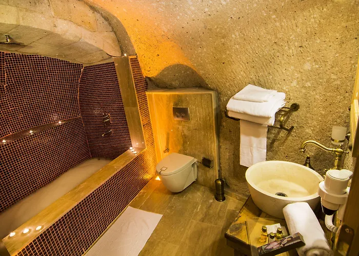 Caldera Cave Hotel
