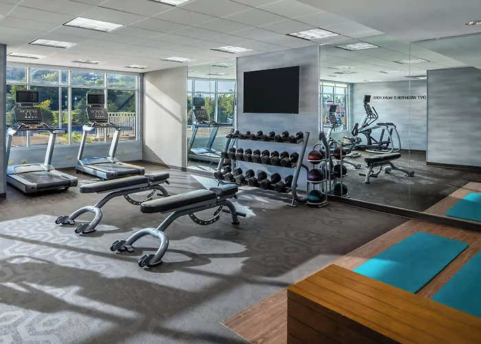 Fairfield Inn & Suites By Marriott Akron Stow
