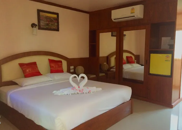 Baan Rom Mai