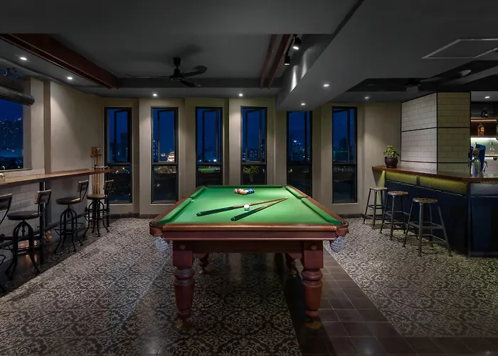 Aquarius Hotel And Urban Resort