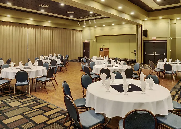 Kindersley Inn
