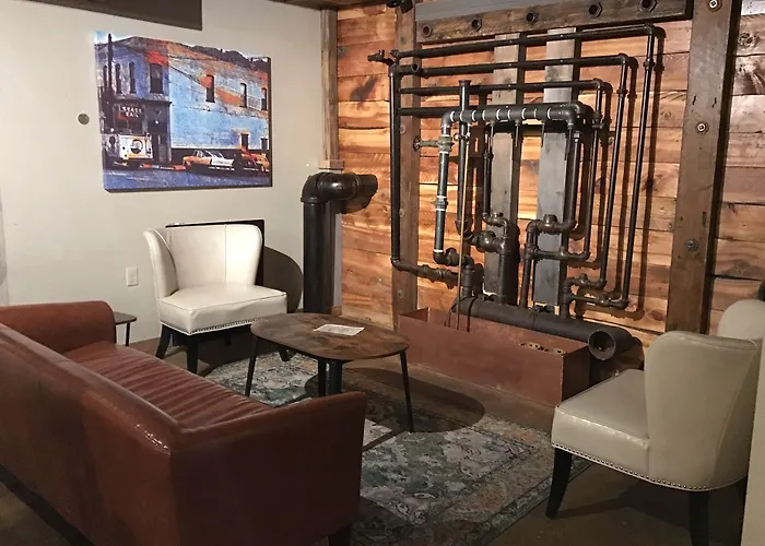 The Miner'S Boutique Hotel