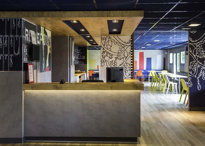 Ibis Budget Versailles Chateau Saint Cyr L'Ecole