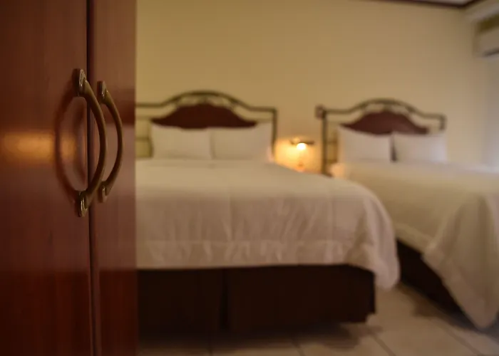 Hotel Gardenia Inn