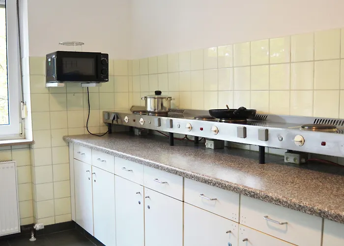 1, 2, Sleep Hostel Nuernberg Messe