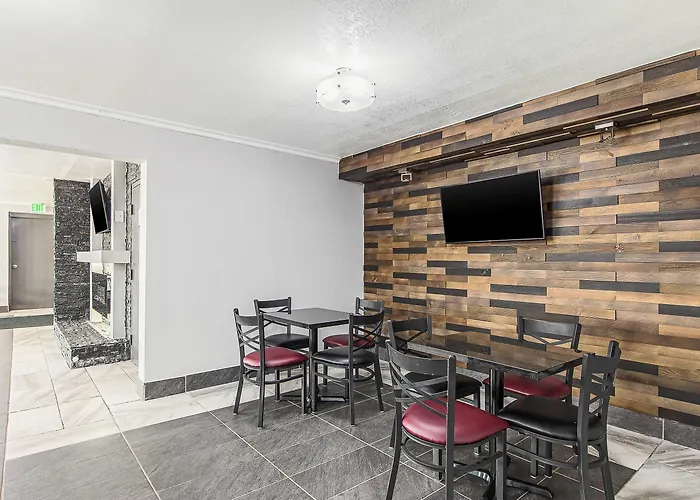 Quality Inn Forest City