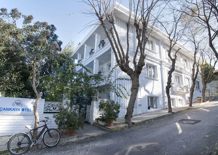 Buyukada Cankaya Hotel