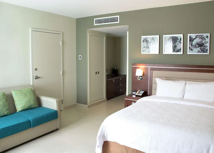 Hampton Inn By Hilton Villahermosa