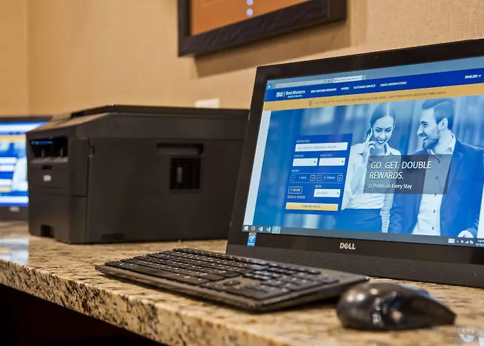 Best Western Plus Lincoln Inn & Suites