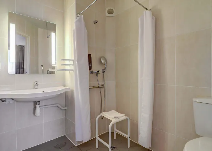 B&B Hotel Paray-Le-Monial